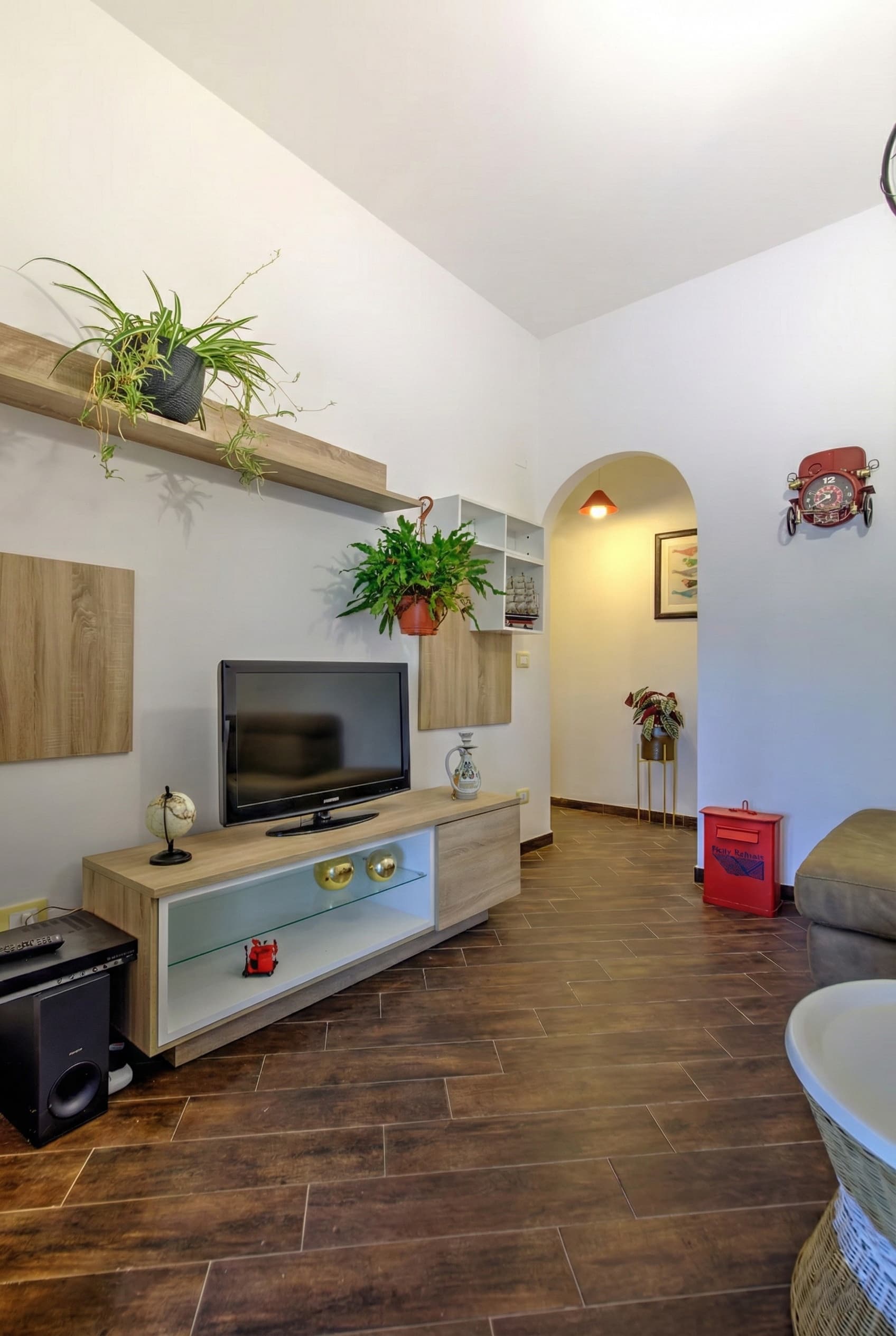 Camere e interni 7
