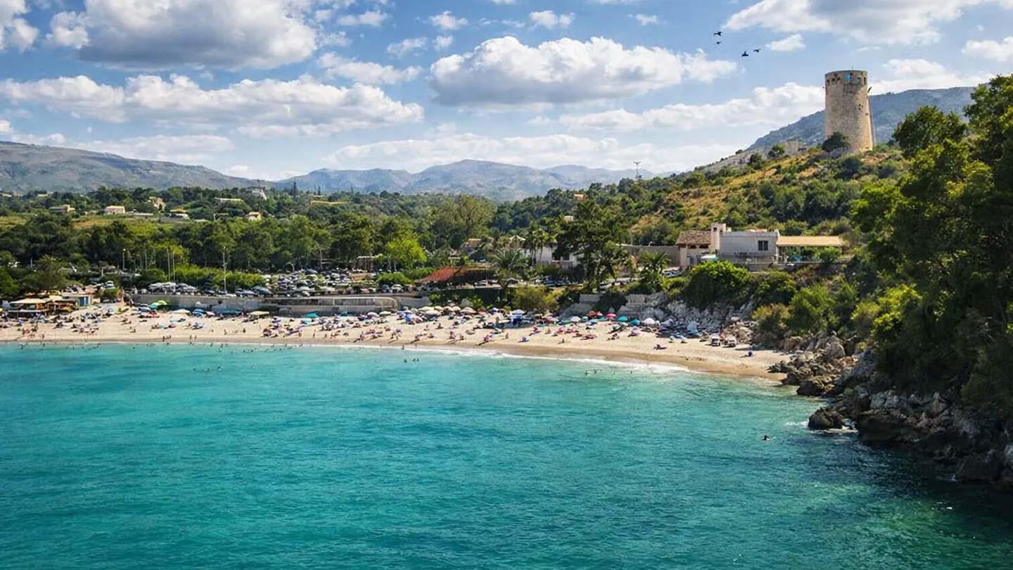 Baia di Castellammare del Golfo con vista panoramica